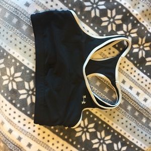 Black under armour sports bra
